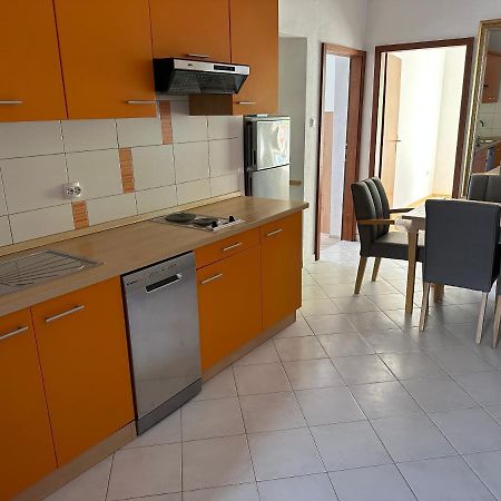 App 4 - 6 Persons Direct On The Seaside, 1St Floor Apartman Ljubač Kültér fotó